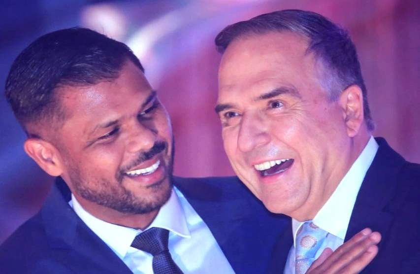 Policarpo assume a Prefeitura após o prefeito Sandro Mabel (União Brasil) e a vice-prefeita Cláudia Lira (Avante) se licenciarem para viagens internacionais