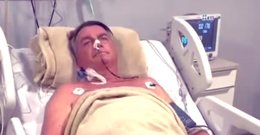 A cirurgia de Jair Bolsonaro demorou metade do dia para ser concluída