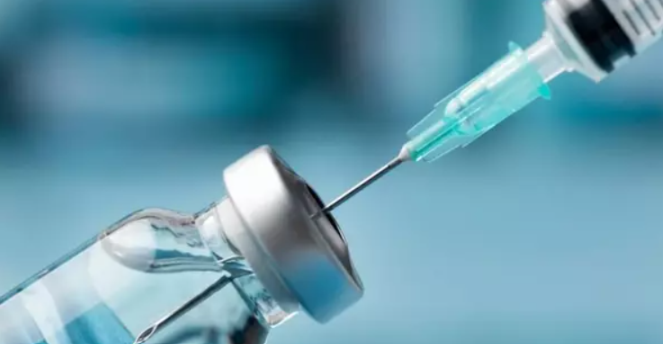 Pesquisadores deram um passo promissor no desenvolvimento de uma vacina universal contra o câncer, ao testar uma nova formulação de RNA mensageiro (mRNA) em camundongos.