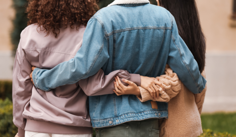 Em meio ao crescimento da não monogamia, surge uma modalidade que chama atenção pela fala de transparência: os relacionamentos DADT - sigla para Don't Ask, Don't Tell (