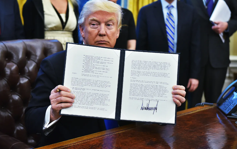 A pesquisa Genial/Quaest revela que a maioria dos brasileiros vê com preocupação as tarifas de 50% impostas pelos Estados Unidos sobre produtos nacionais.