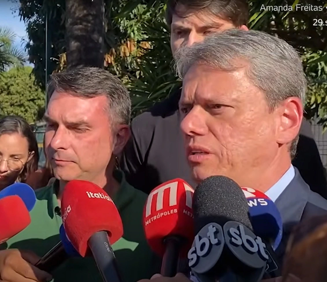 O governador de São Paulo, Tarcísio de Freitas (Republicanos), afirmou que não será candidato à presidência da República em 2026 - seu foco será disputar a reeleição ao governo paulista: A única coisa que eu vou concorrer é a reeleição ao governo de SP.