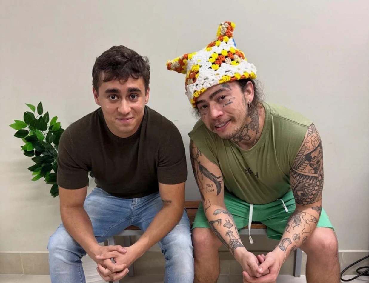 Após dias de trocas de acusações nas redes sociais, o humorista Whindersson e o deputado federal Nikolas Ferreira (PL_MG) surpreenderam seguidores neste sábado 9@0) ao publicarem uma foto juntos, sugerindo reconciliação.