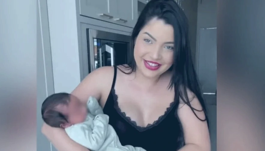 A empresária Caroline Aristides Nicolichi, 26 anos, enfrenta uma disputa judicial após ter o pedido de alteração do nome da filha negado por um cartório em São Paulo.