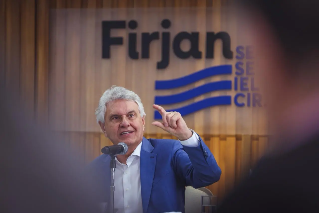 O governador de Goiás, Ronaldo Caiado (UB), afirmou nesta segunda-feira (27.out.2025) que o país 