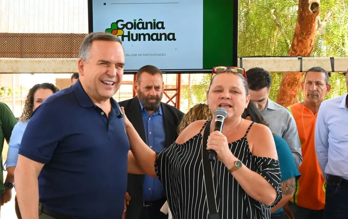 Prefeito assumiu a capital dívida de quase R$ 5 bilhões e crises em saúde, educação, mobilidade e infraestrutura. Agora, implementa programas de recuperação para retornar a normalidade da capital goiana.