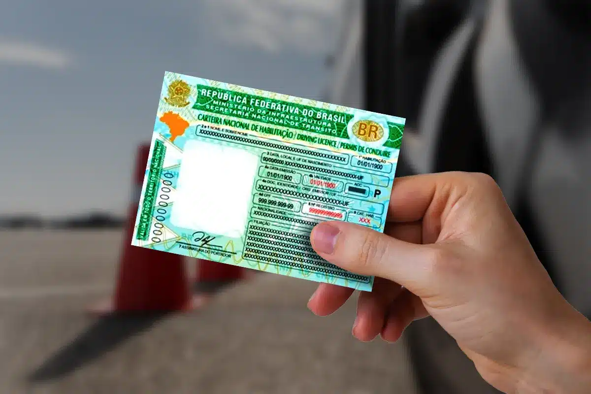 O Ministério dos Transportes publicou os requisitos para quem deseja atuar como instrutor autônomo de trânsito — profissionais que poderão oferecer aulas práticas de direção sem vínculo com autoescolas.