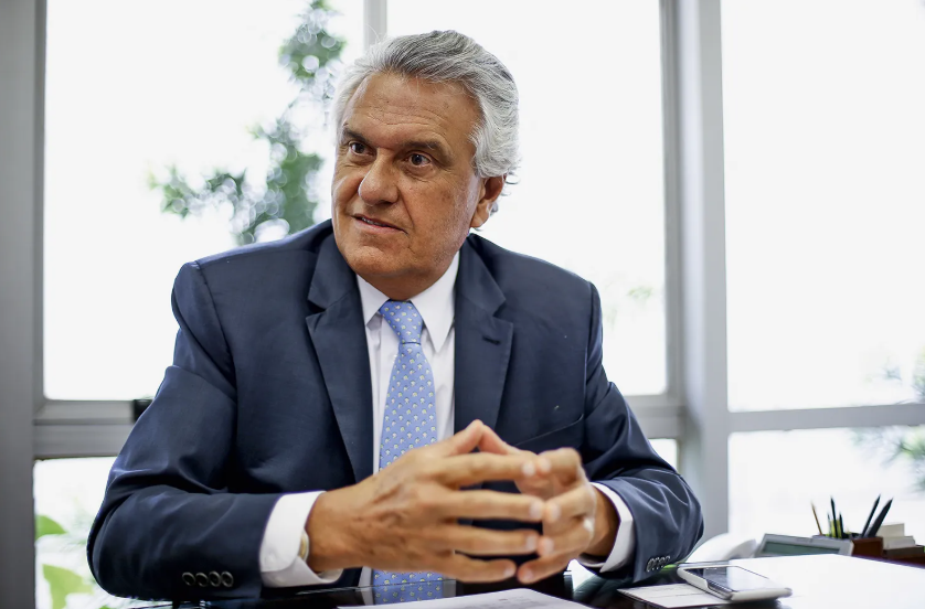 Caiado também criticou o que de 