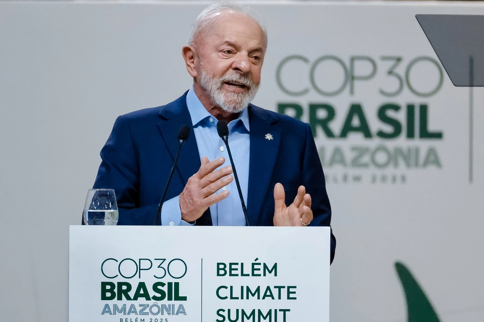 A pesquisa Genial/Quaest divulgada em (13.nov.2025) indica que o presidente Luiz Inácio Lula da silva (PT) lidera todos os cenário de segundo turno testados para a eleição presidencial de 2026.