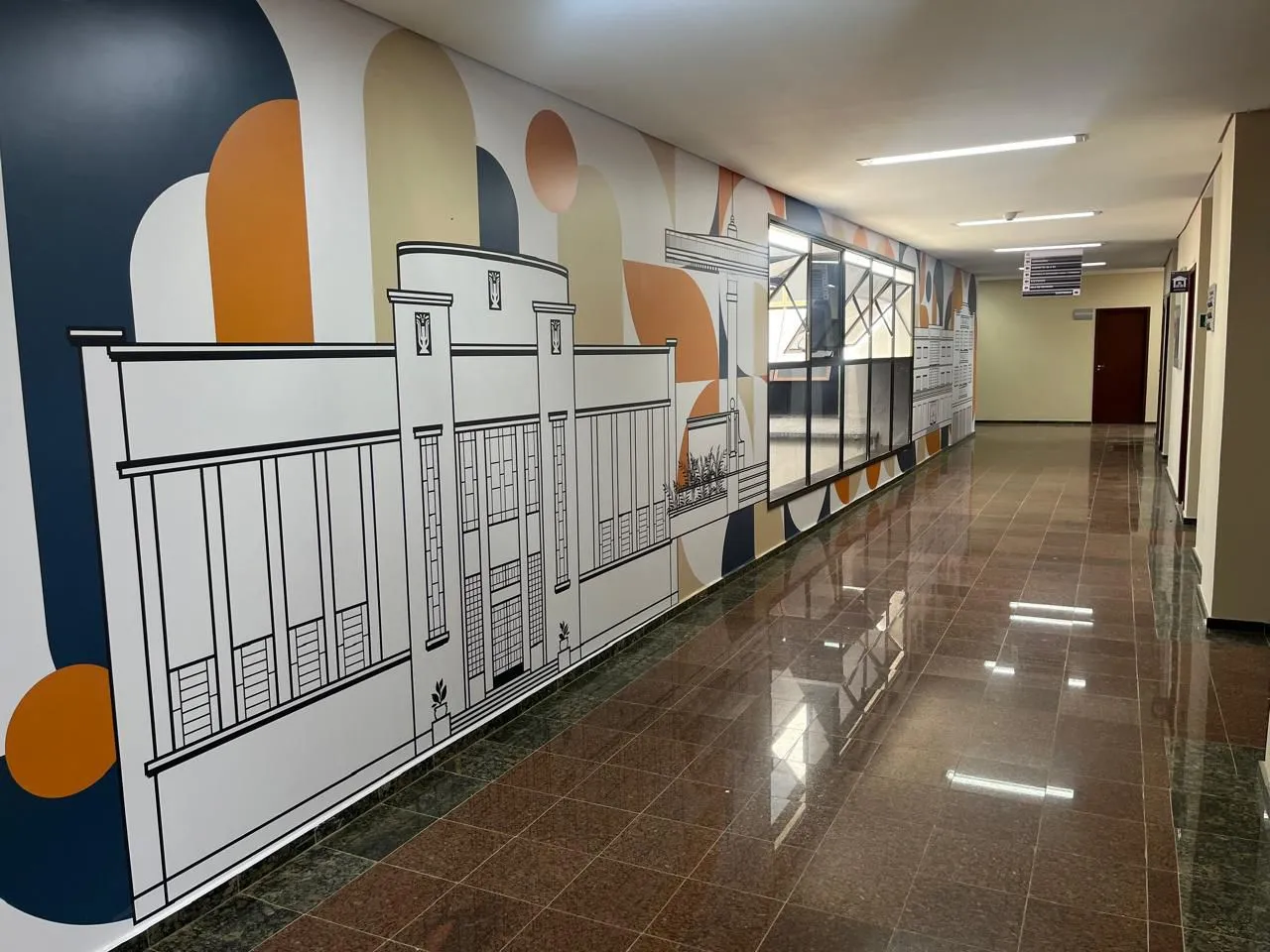 A Câmara Municipal de Goiânia promoverá, nesta quarta-feira, 12, às 9h30, a cerimônia de inauguração das obras de ampliação da sua sede. O evento será conduzido pelo presidente da Casa, vereador Romário Policarpo (PRD), que abrirá a sessão ordinária e, em seguida, dará início à sessão especial dedicada à cerimônia.