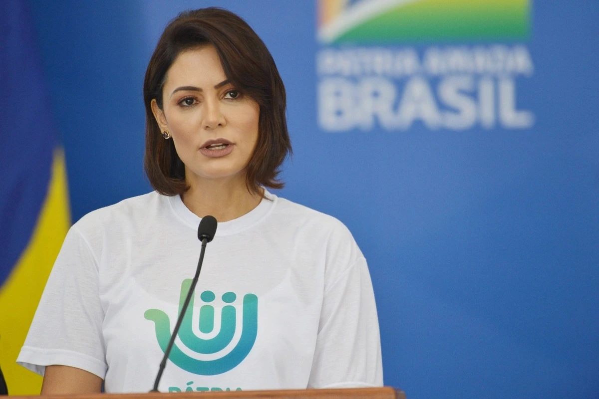 Flávio Bolsonaro disse que sua candidatura ao Planalto em 2026 é 