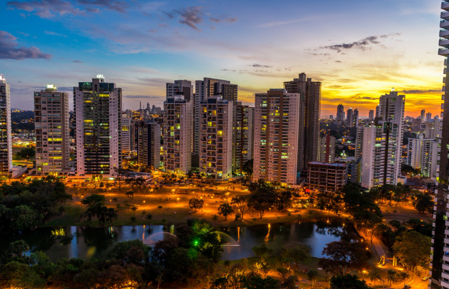 Goiânia, a capital com maior Produto Interno Bruto (PIB) do centro-oeste (excluindo Brasília), emergiu como um novo polo de luxo impulsionado pela riqueza do agronegócio.