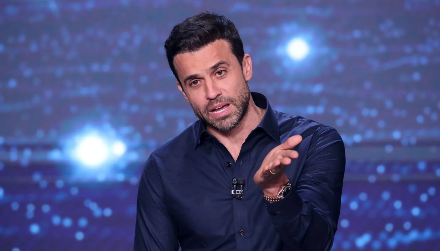 O influenciador Pablo Marçal (PRTB) afirmou nesta quarta-feira, 17.dez.2025 que apoiará o senador Flávio Bolsonaro (PL-RJ) em uma possível candidatura à Presidência em 2026