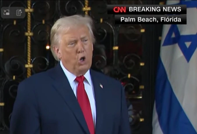 Em entrevista na sexta-feira (26.dez.2025), Donald Trump afirmou que os EUA 