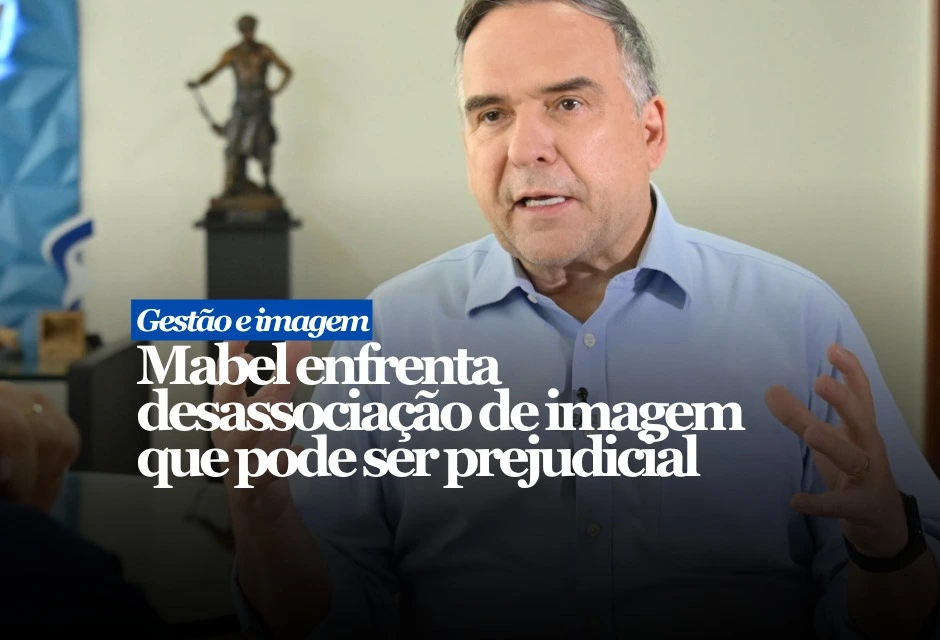 Sandro Mabel chegou à Prefeitura de Goiânia vendendo eficiência. O risco, agora, é deixar que a própria imagem pareça mais rápida nas redes do que nas entregas. A escolha de Mabel pela base governista teve lógica política: empresário conhecido, ex-deputado federal, ex-presidente da Fieg e figura associada à ideia de gestão prática. Antes da eleição, ao deixar o comando da federação, ele próprio apresentou a experiência empresarial como modelo para administrar Goiânia. Essa promessa ajudou a sustentar a campanha que o elegeu em 2024, com 55,53% dos votos válidos no segundo turno.