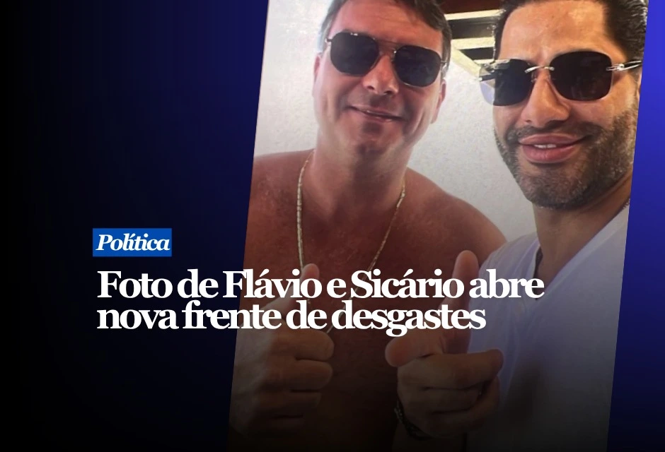 Uma foto divulgada pelo ICL Notícias mostra Flávio Bolsonaro ao lado de Luiz Phillipi Machado de Moraes Mourão, conhecido como “Sicário”, em um hotel na zona sul do Rio de Janeiro.