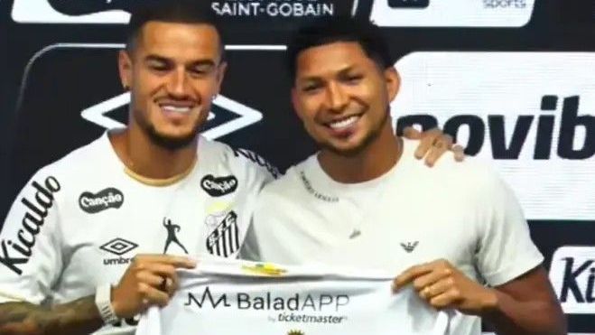 Rony doa camisa 11 a Philippe Coutinho no Santos
