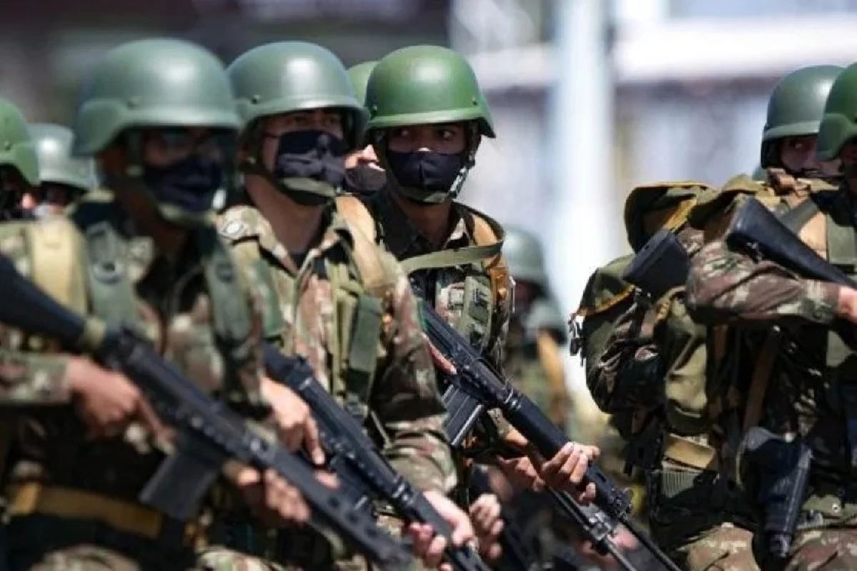 Soldado do Exército e despachante condenados por esquema de armas com CPF de mafioso
