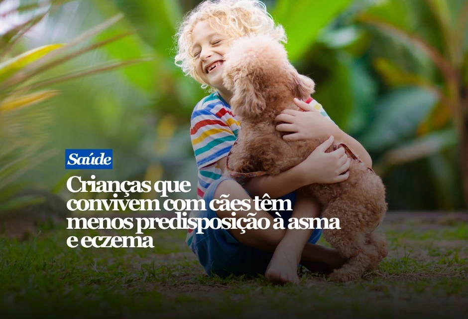 Pesquisas com grandes grupos de crianças encontraram associação entre a exposição precoce a cães e menor ocorrência de algumas doenças alérgicas. Isso não significa que pets “aumentem a imunidade” de forma geral, mas que o contato com determinados microrganismos pode influenciar o desenvolvimento do sistema imunológico. Um estudo publicado em 2025 na revista Allergy analisou dados de mais de 250 mil pessoas na etapa de replicação e encontrou indícios de que conviver com cães pode reduzir o efeito de uma variante genética ligada ao eczema. Os próprios autores classificam a evidência como preliminar.