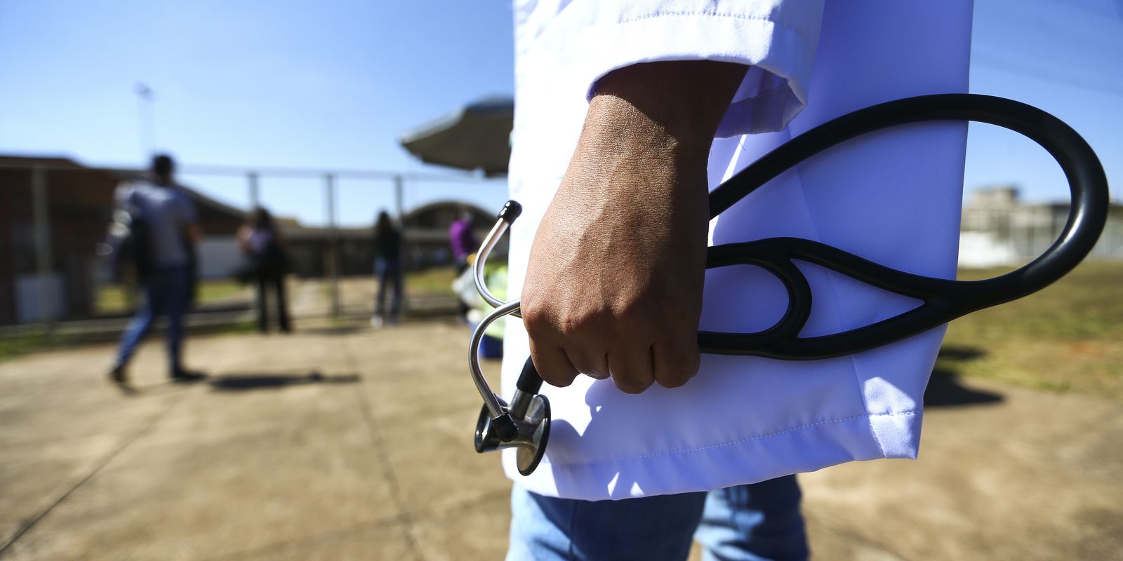 Congresso Nacional aprova exame obrigatório para registro de médicos