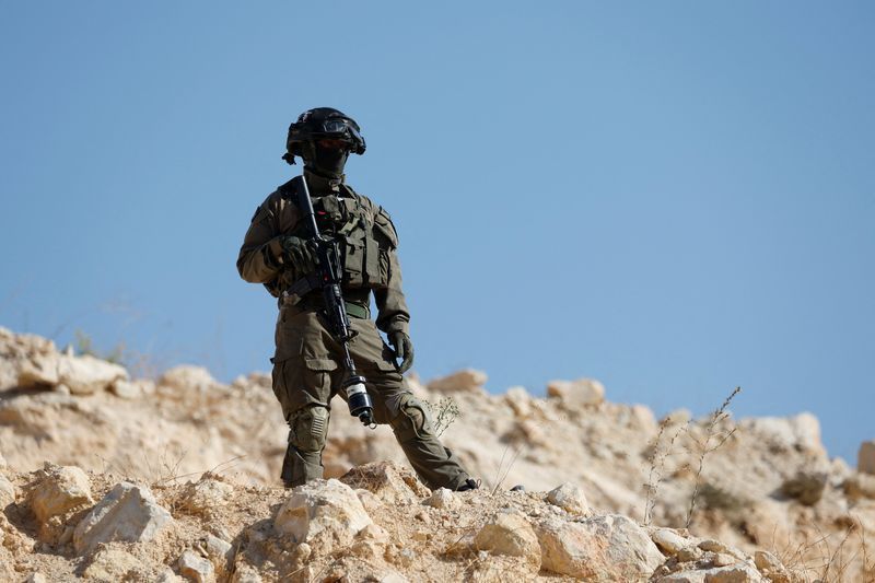 Israel fecha Cisjordânia após ataque que deixou cinco feridos