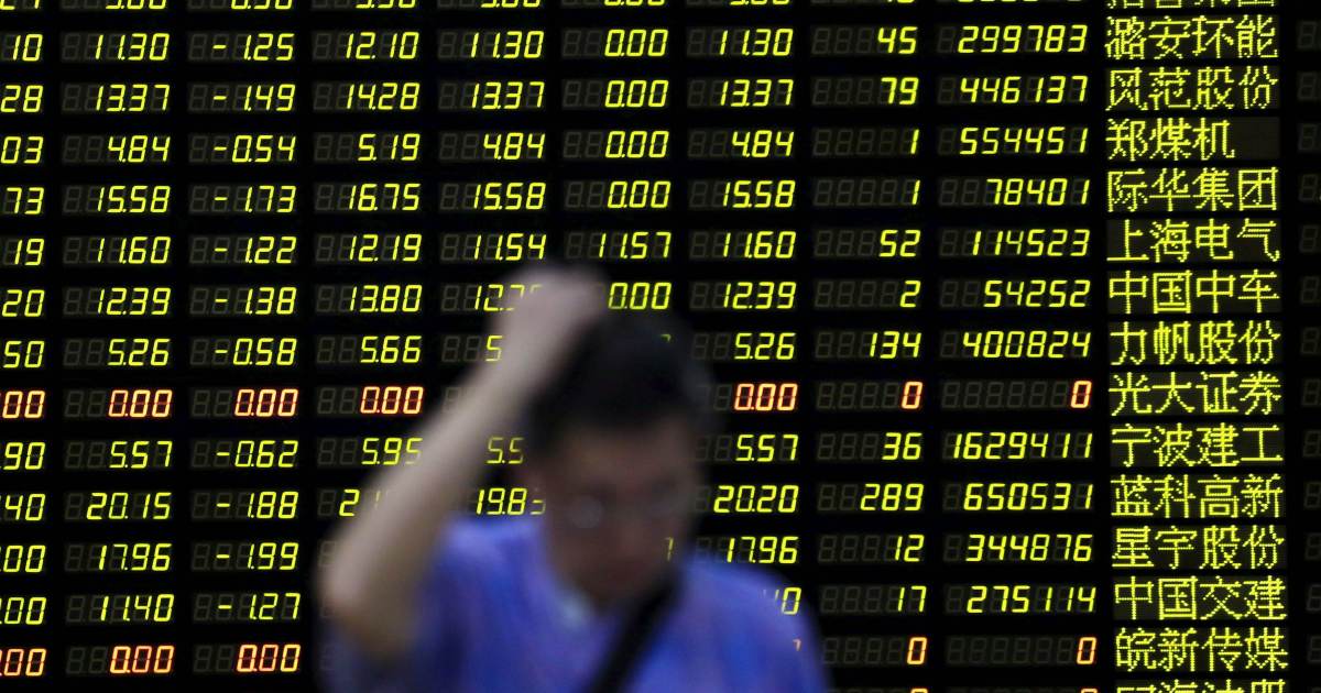 Mercados asiáticos encerram dia em comportamento misto após anúncio de Trump e Putin