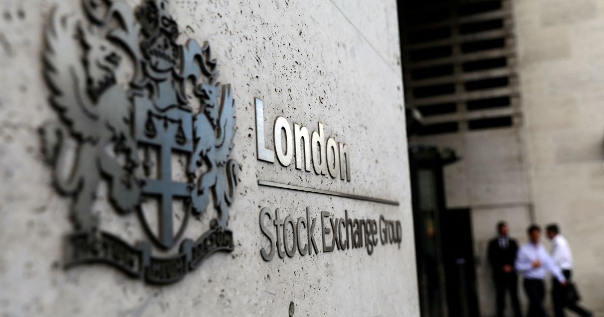 Mercados europeus iniciam recuperação com queda nos preços do petróleo