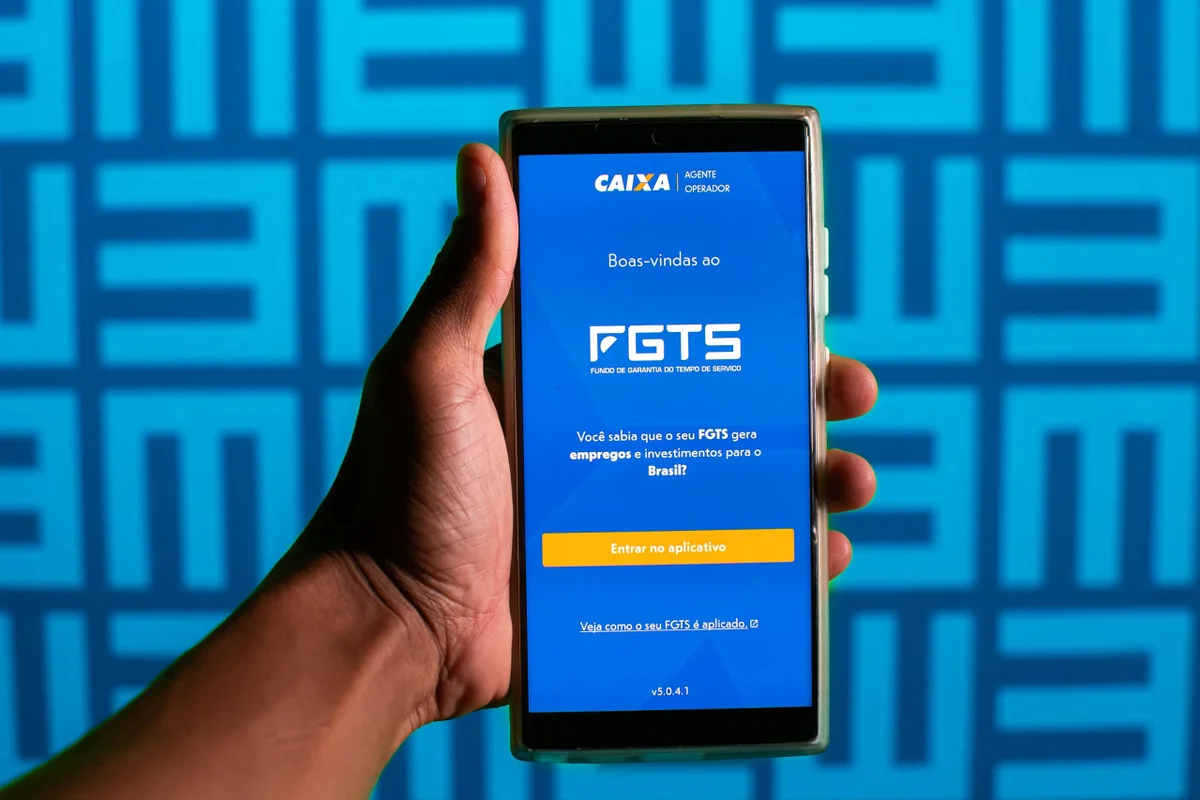 Novas regras para antecipação do saque-aniversário do FGTS devem ser adiadas até março de 2027