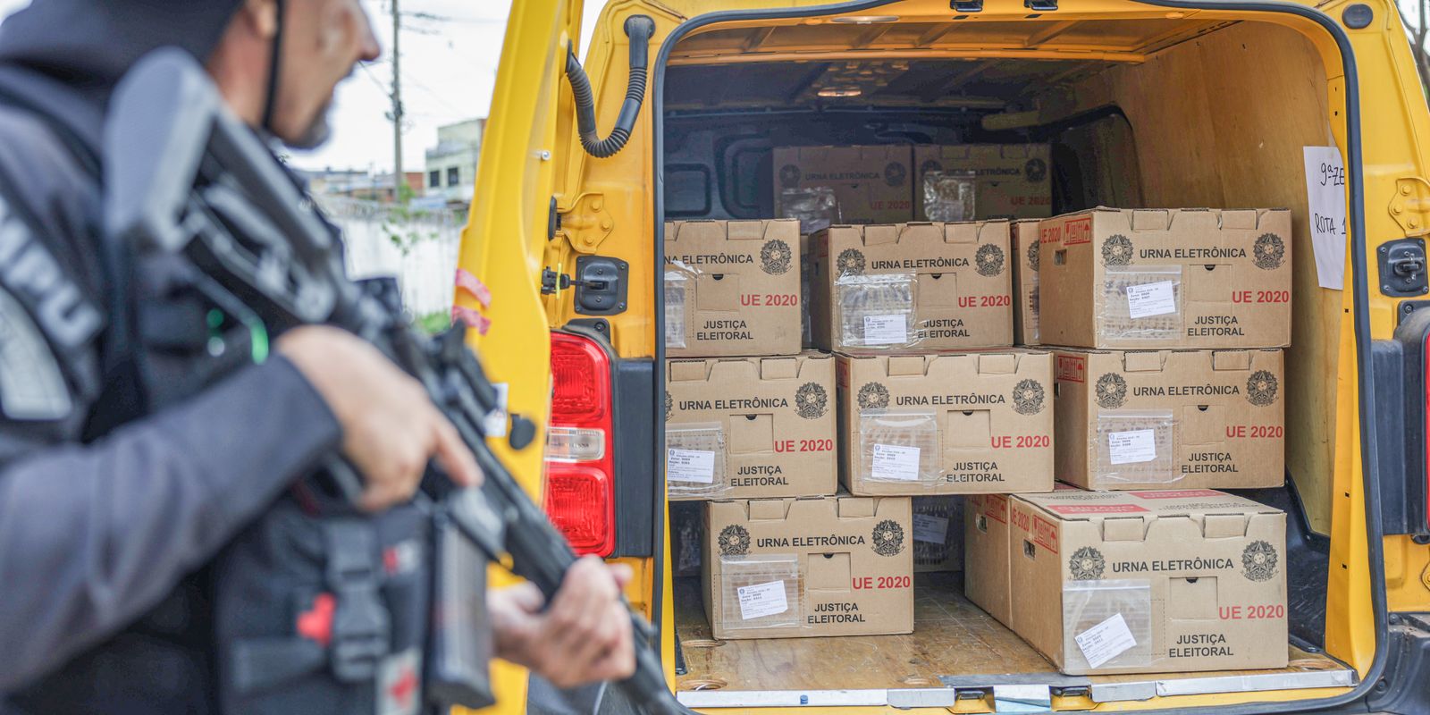 Preparativos da Justiça Eleitoral para as Urnas Eletrônicas Estão em Fase Final