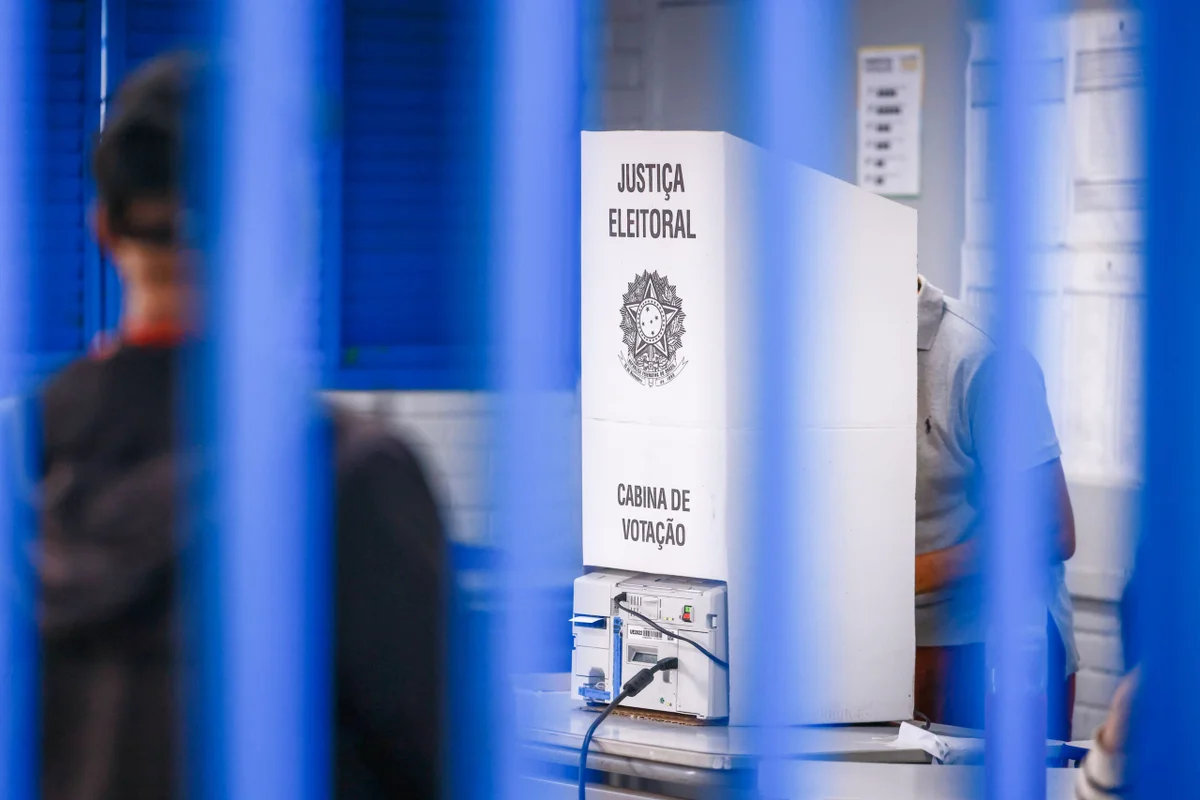 Quem não votou no primeiro turno pode participar do segundo nas eleições de 2026