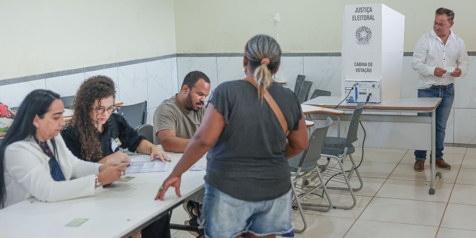 TSE esclarece pausa na divulgação de resultados das eleições e desmente fraude