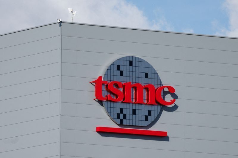 TSMC registra lucro histórico com aumento de 51% na receita devido à demanda de IA